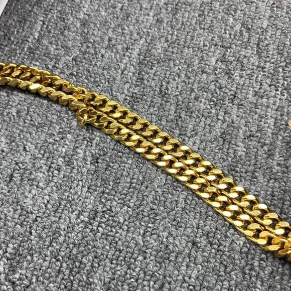 100% Authentic Yves Saint Laurent Shoulder Bag - Picture 15 of 15